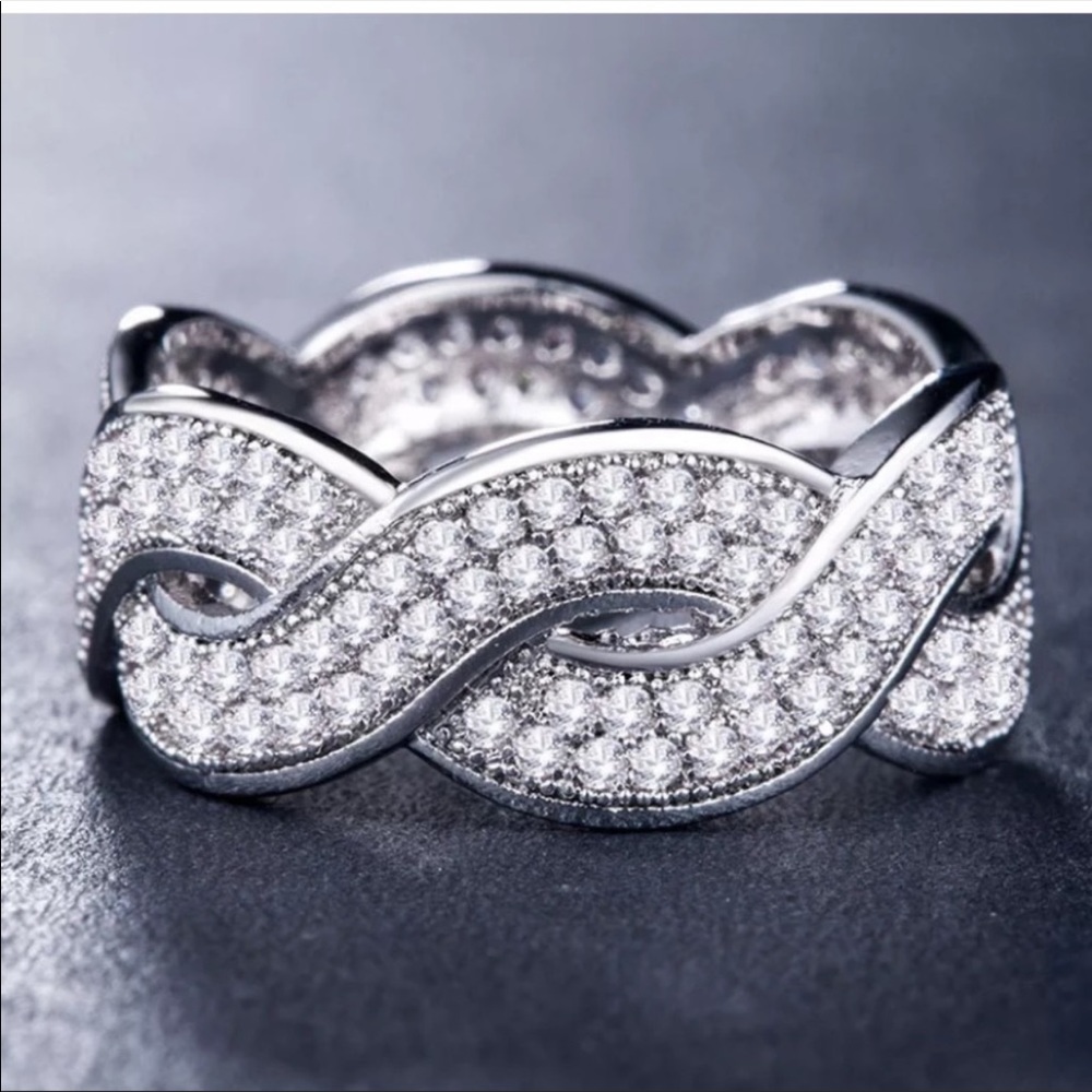 New Women’s 925 Silver Infinity Love Sapphire Ring